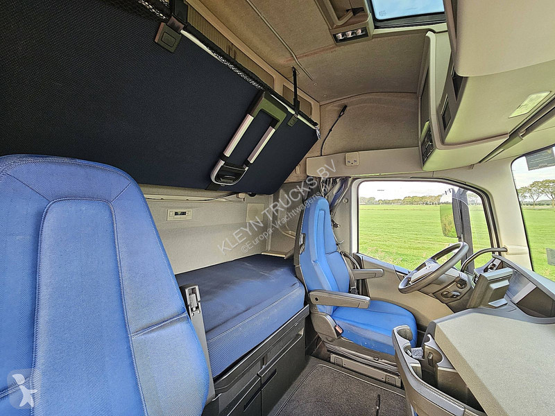 جرار Volvo FH 460