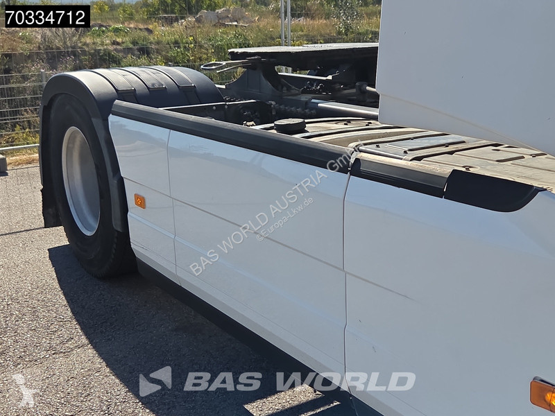 Ciągnik siodłowy Volvo 540  4X2 Globe Retarder...