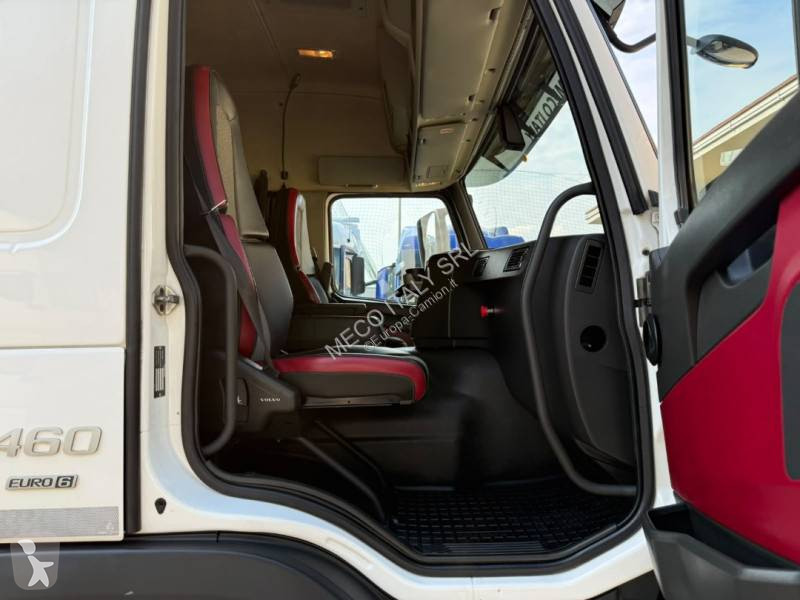Cabeza tractora Volvo
