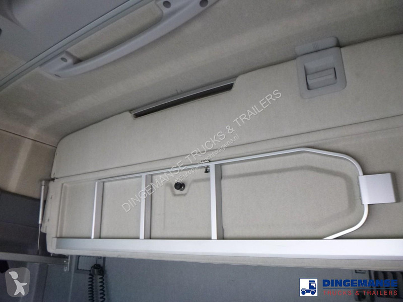 جرار Renault T 460 6X2 RHD Euro 6