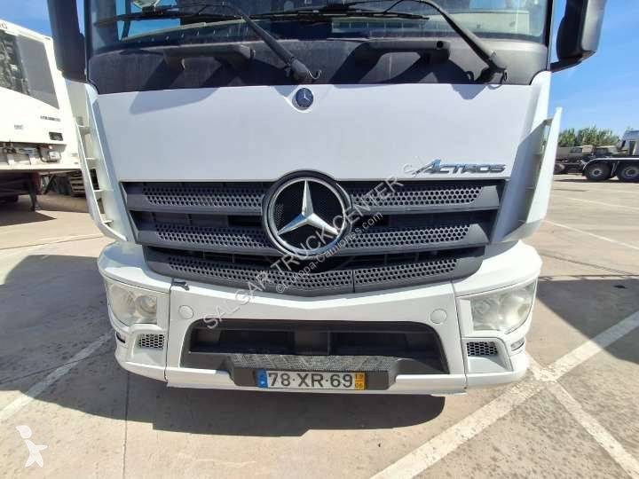 Tratores Mercedes 1843 LS