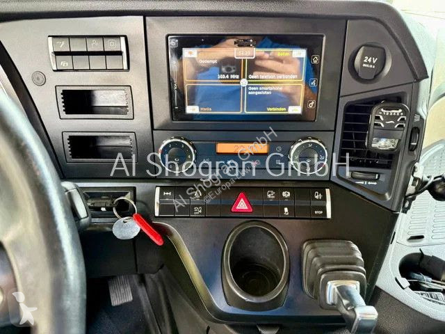 Влекач Mercedes 1845 Big Space/Standklima/Euro6