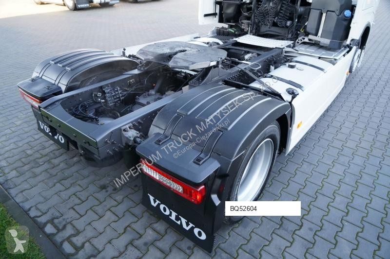 Влекач Volvo FH 460 / LOW DECK / MEGA / I-PARK...