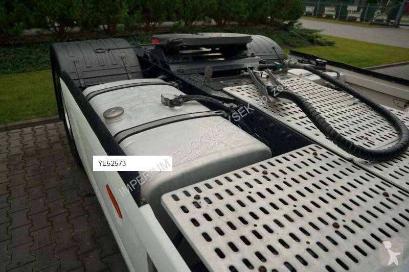 جرار Iveco 420