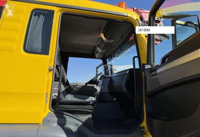 Cap tractor MAN S300L98