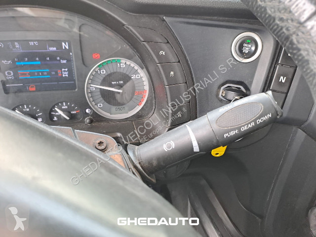 Iveco Stralis TRATTORE STRADALE S - WAY 460 LNG...