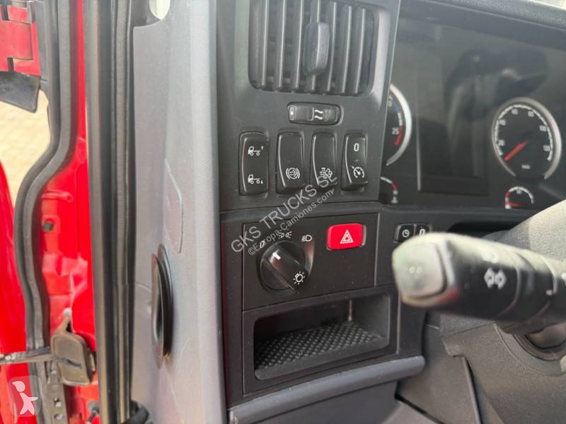 Scania 520 tractor unit