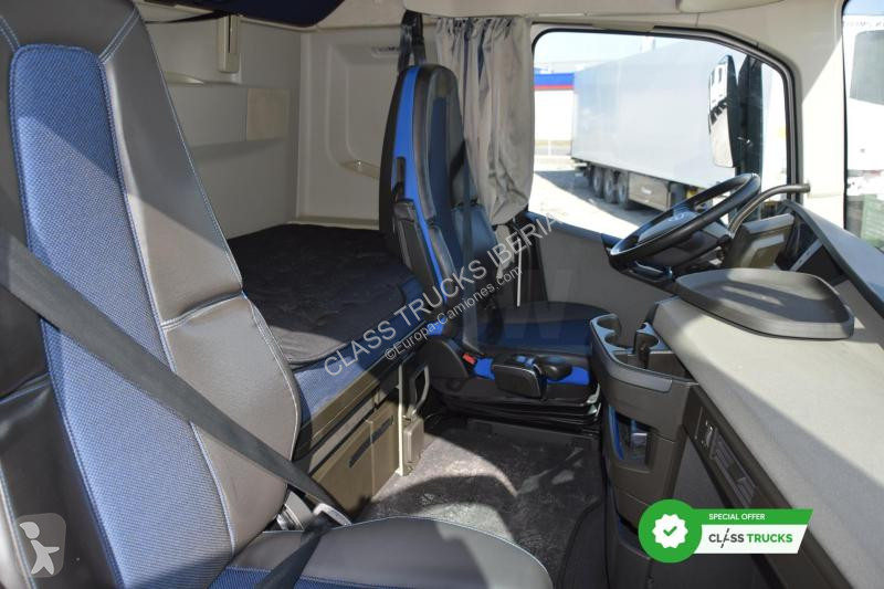 Volvo FH 460 Globetrotter XL i-Save tractor unit