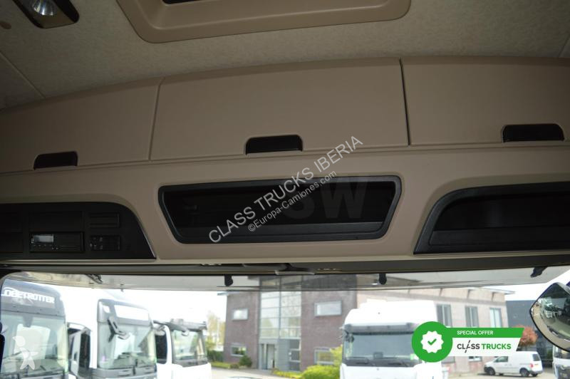Mercedes 5 1845 BigSpace MirrorCam tractor unit