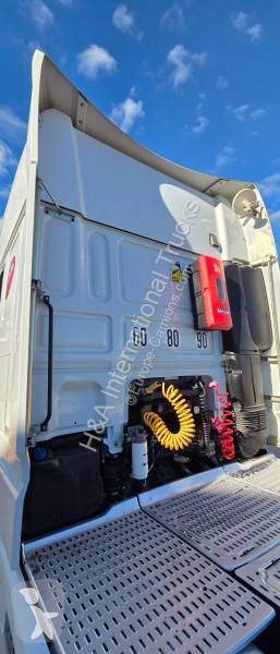 Traktor DAF 530