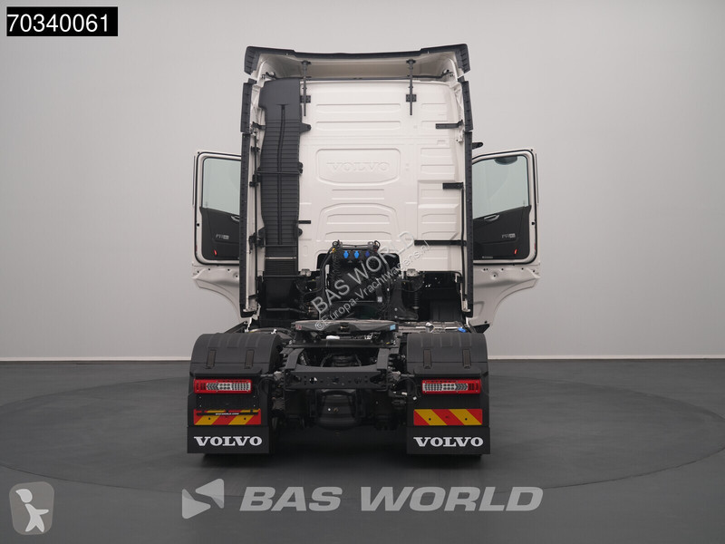 Tahač Volvo 700 FH 4X2 NEW! Retarder 2xTanks...