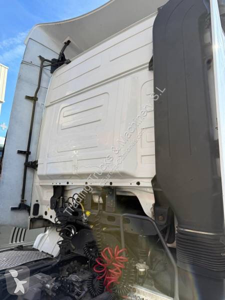 Mercedes 1841 tractor unit