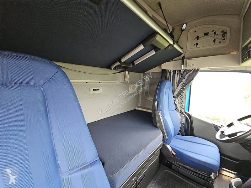 Traktor Volvo FH 460