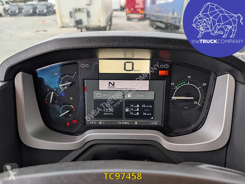 Traktor Renault T 520