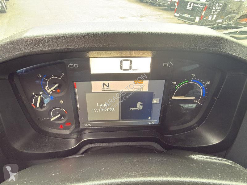 Renault  tractor unit