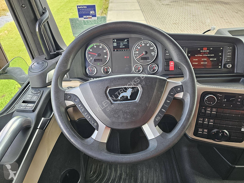 MAN 18.470 tractor unit