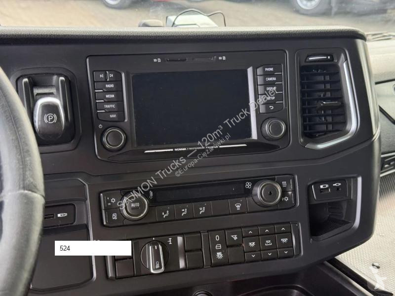 Scania R410 / LOW DECK tractor unit