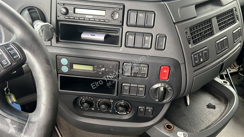DAF (PERFECT CONDITION / PARFAIT ETAT) tractor...