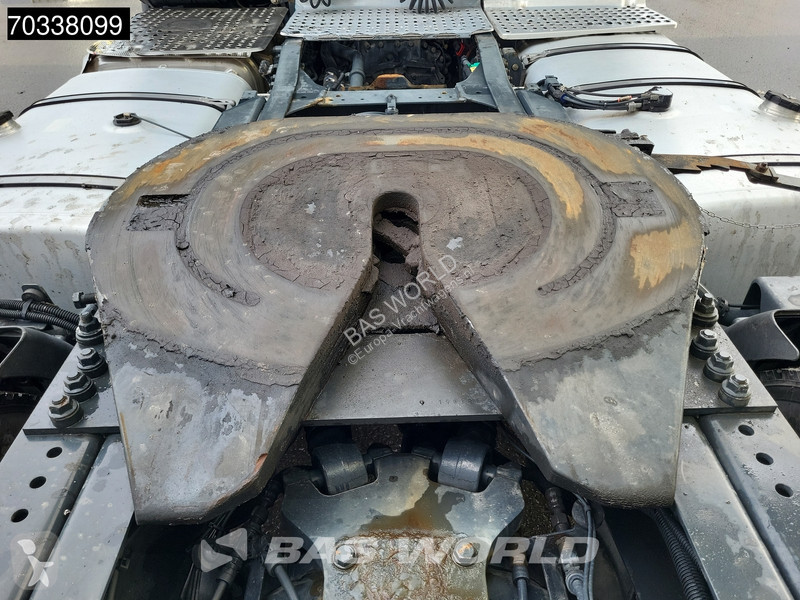 Iveco 460 4X2 Retarder 2xTanks Alcoa's tractor...