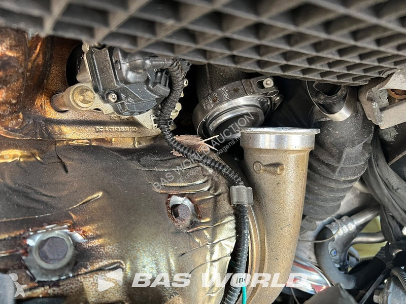 Mercedes 1421 tractor unit