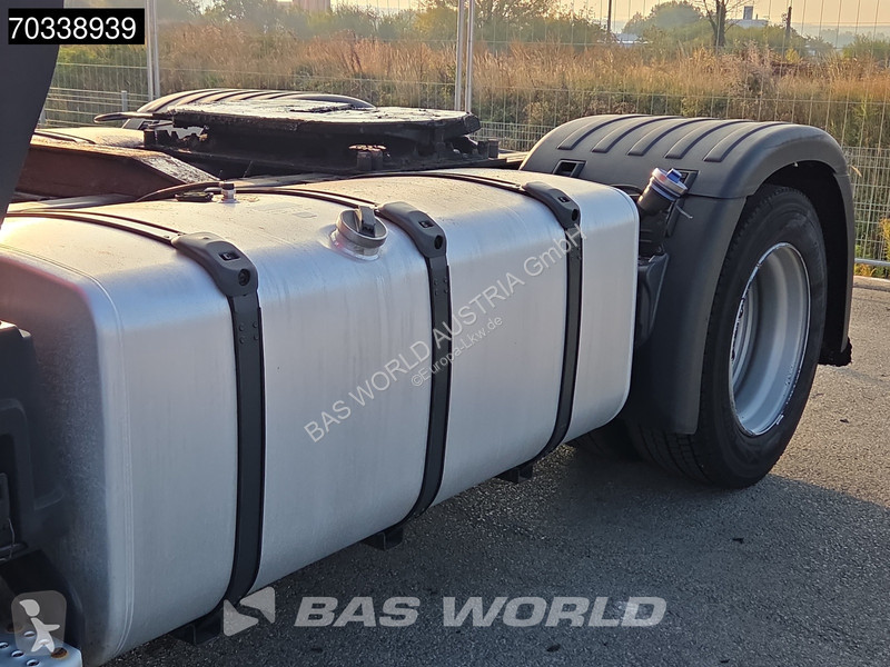 Scania 4X2 Mega Retarder 2x Tanks ACC tractor unit