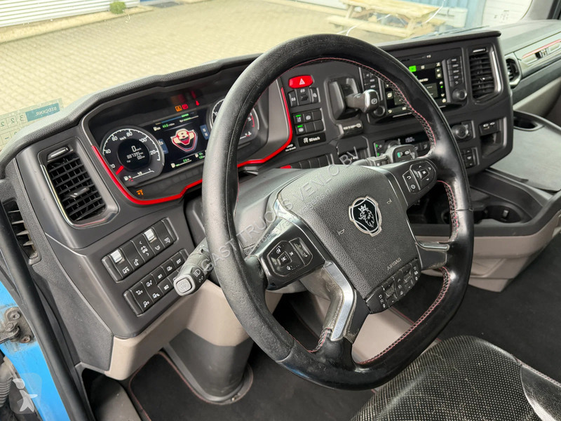 Tahač Scania 650 V8 6x2 Boogie Full Air etarder...