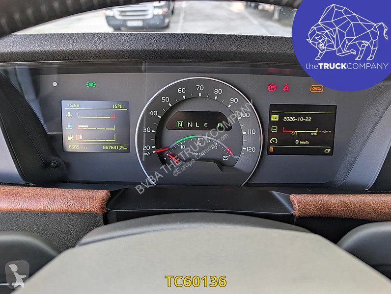 Traktor Volvo 500