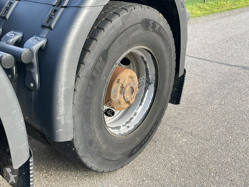 Scania 730 A6X4NZ tractor unit