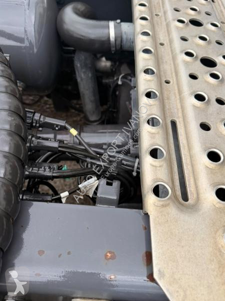 Scania 500 tractor unit