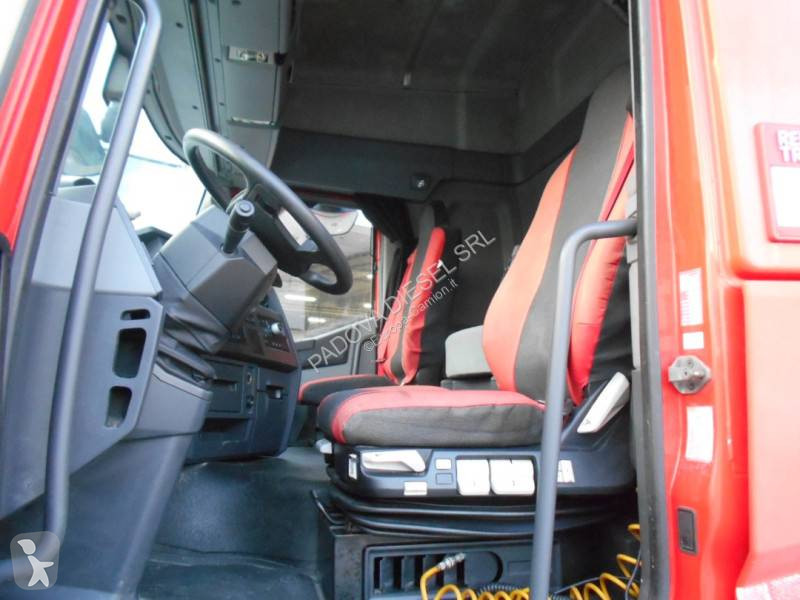 Traktor Renault 460