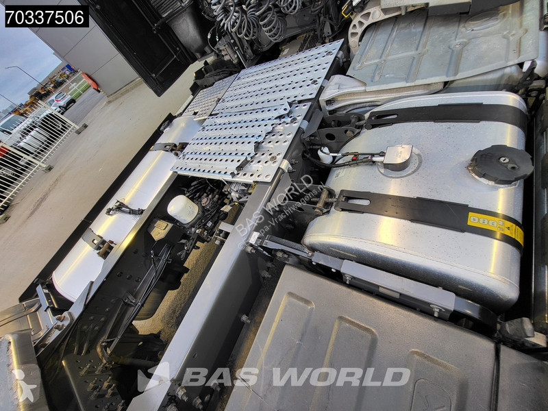 Volvo 460  4X2 ADR! 2xTanks ACC I-ParkCool VEB+...