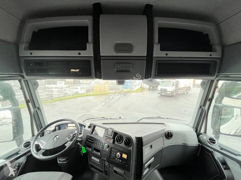 Tahač Renault 520 T4X2 E6