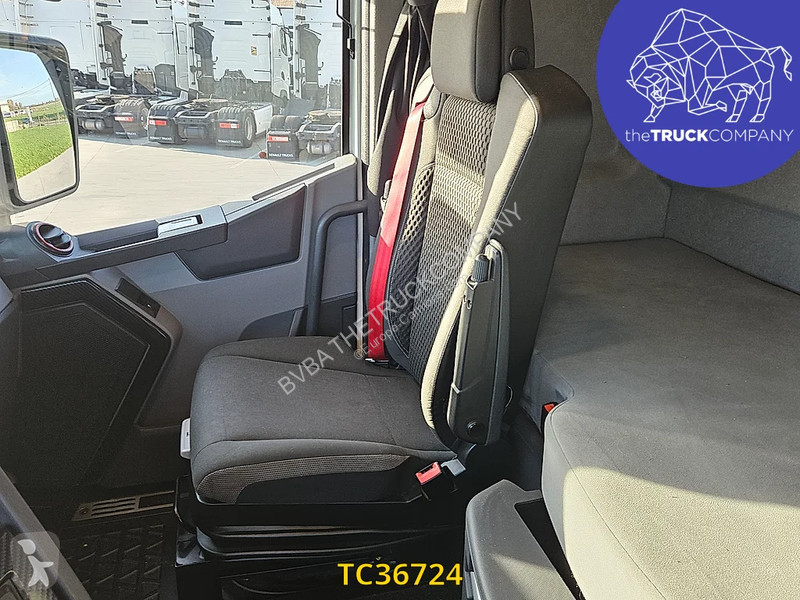 Traktor Renault T 520