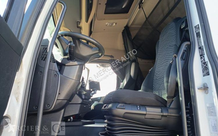 Tratores Mercedes