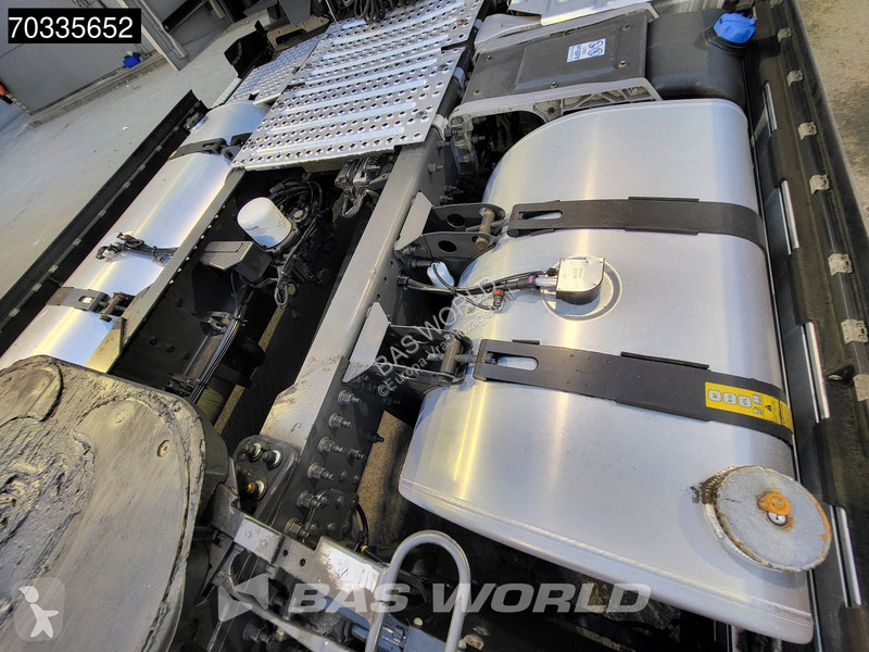 Cabeza tractora Volvo 500  4X2 XL Retarder 2x...
