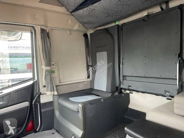 Iveco  tractor unit