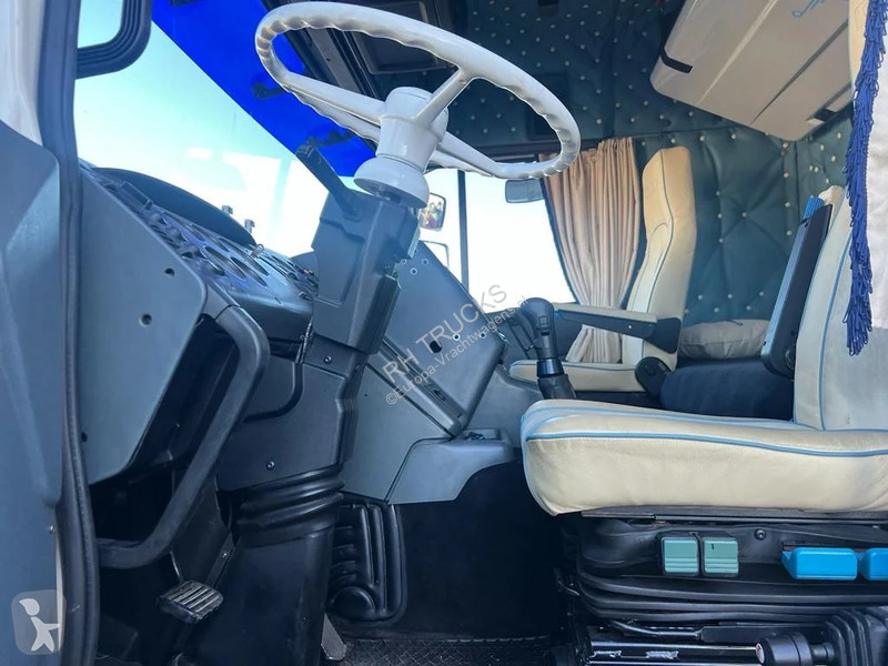 Traktor DAF .400 4X2...