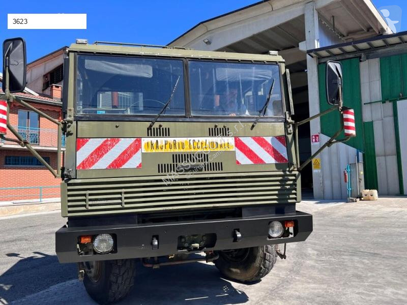 Traktor Iveco 320PTM45 6x6