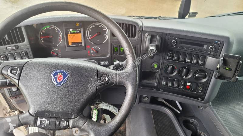 جرار Scania