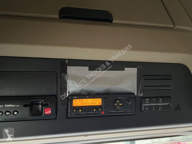 Traktor Mercedes 1845 BigSpace