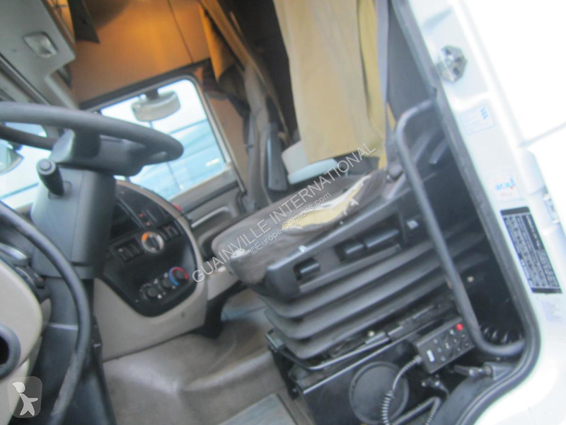 Traktor DAF 460