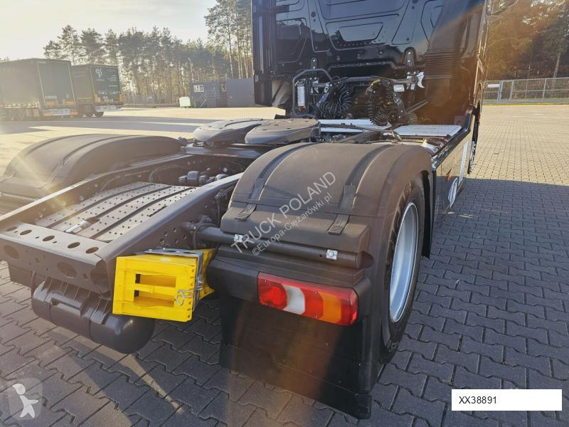 Traktor Mercedes ACTROS 1843