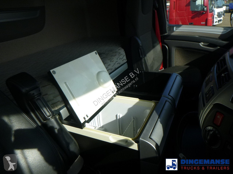 Tahač DAF 6x2 RHD Euro 6