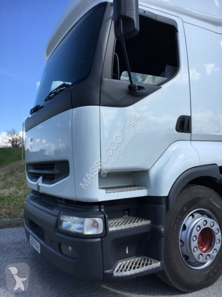 Traktor Renault 4X2