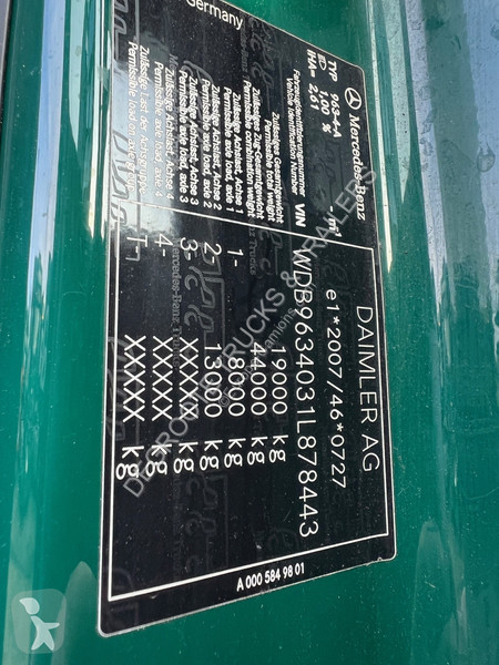 Tahač Mercedes 1845 Bigspace