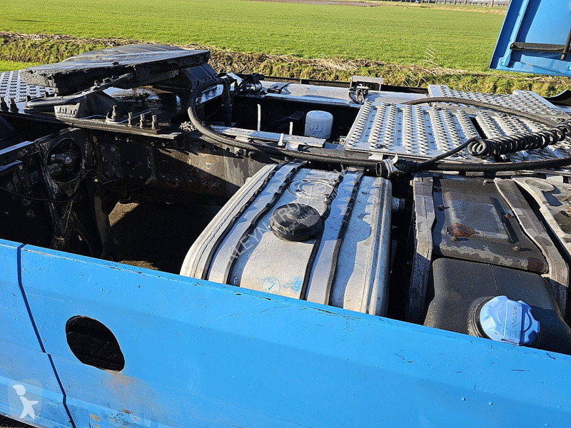 Trekker Volvo FH  PTO SKIRTS VEB+