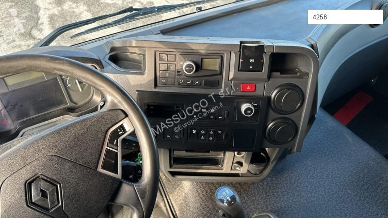 Traktor Renault K 460 4x2