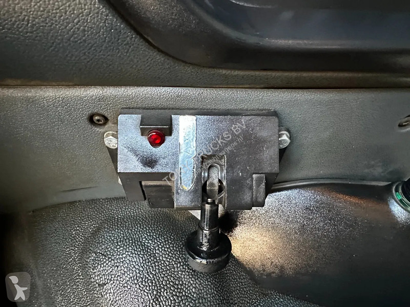 Traktor DAF 95380 4X2 Tractor-unit Spring/Air...
