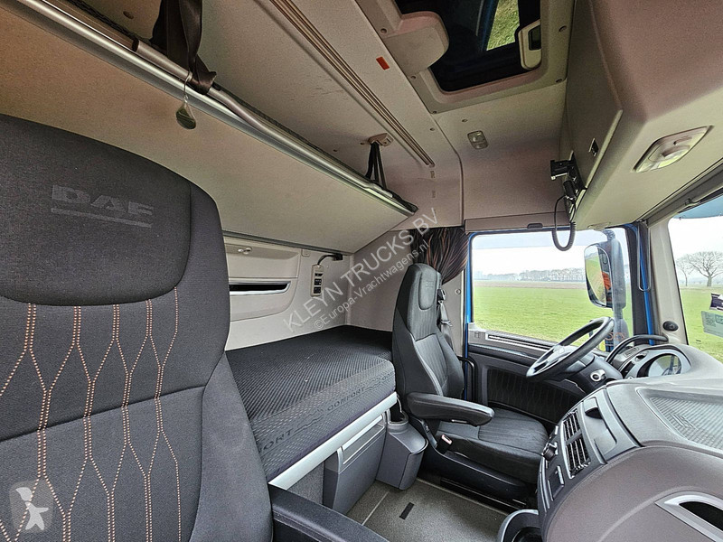 Trekker DAF 480 SPACECAB LED 2X TANK