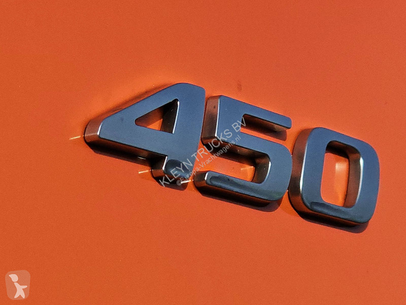 Trekker DAF 450 SPACECAB SPOILERS